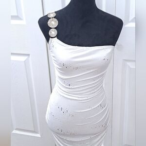 Special Occasion One Shoulder Off White Mini Dress   Size S